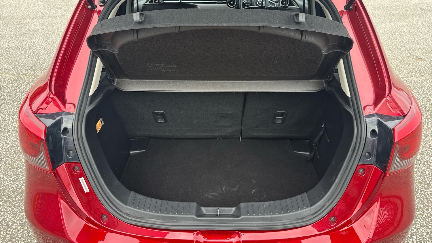 Used Mazda Mazda2 2018 for sale - 77715279: Photo 4