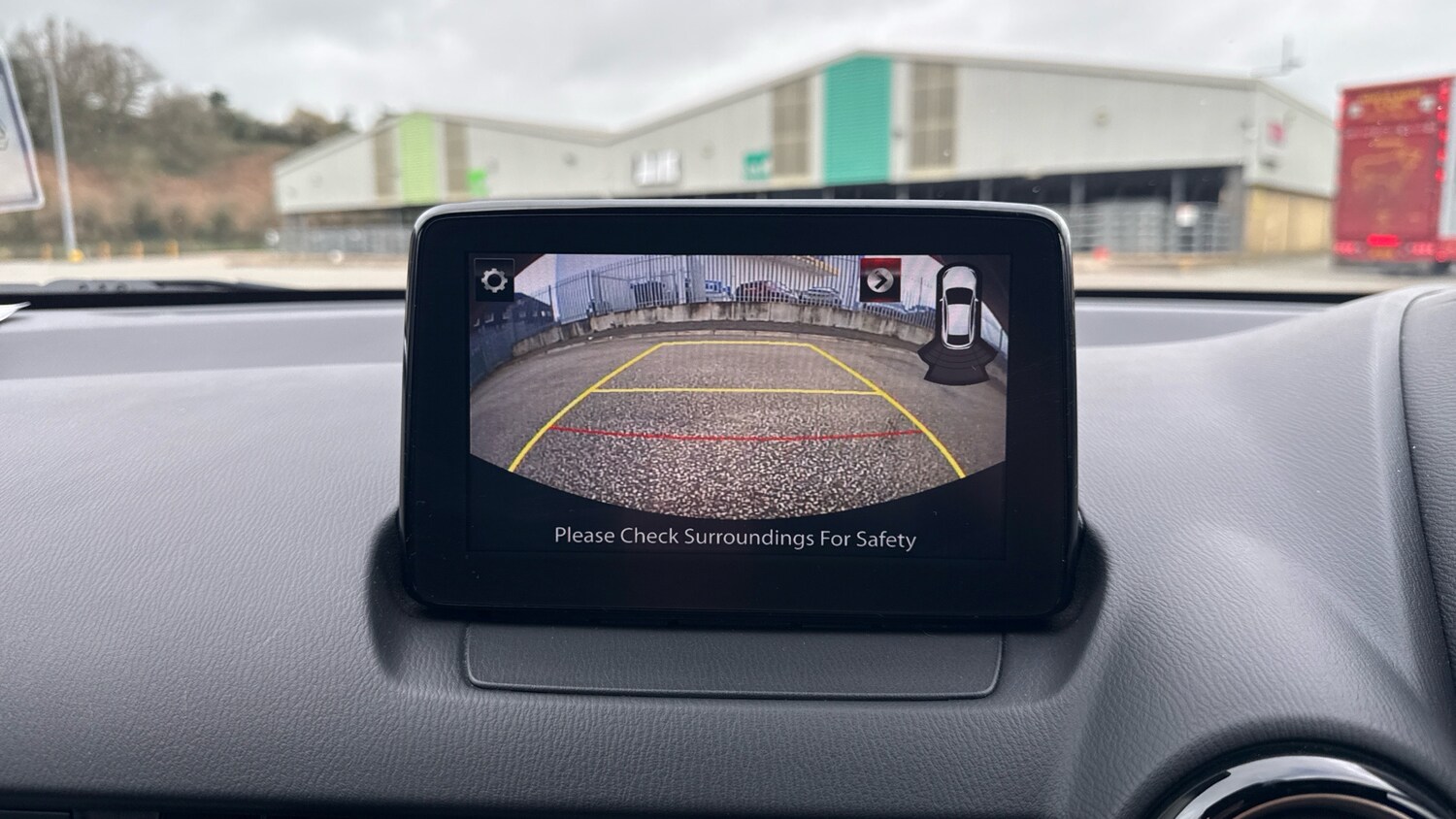 Used Mazda Mazda2 2018 for sale - 77715279: Photo 8