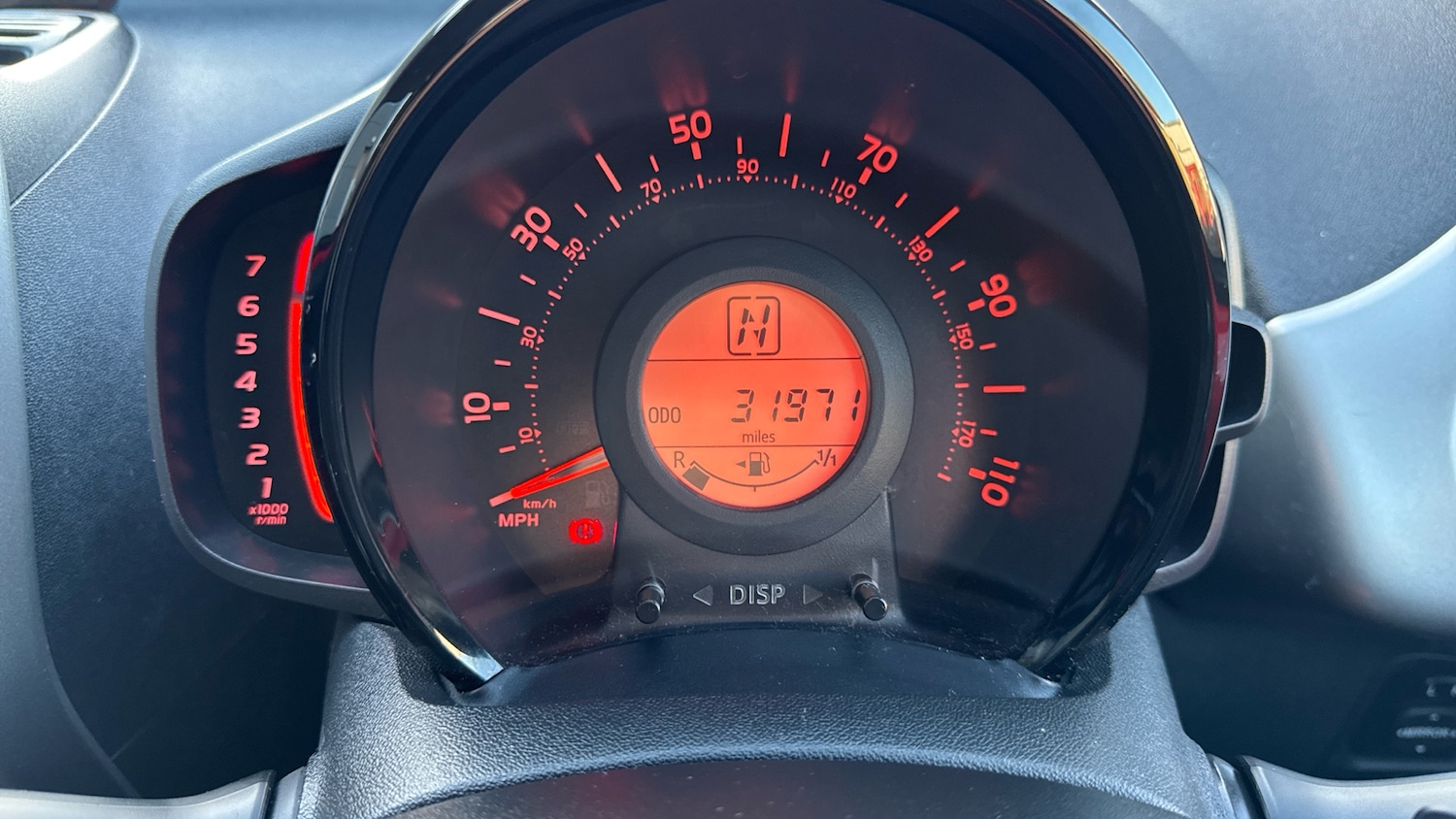 Used Toyota AYGO 2017 for sale - 76782527: Photo 18