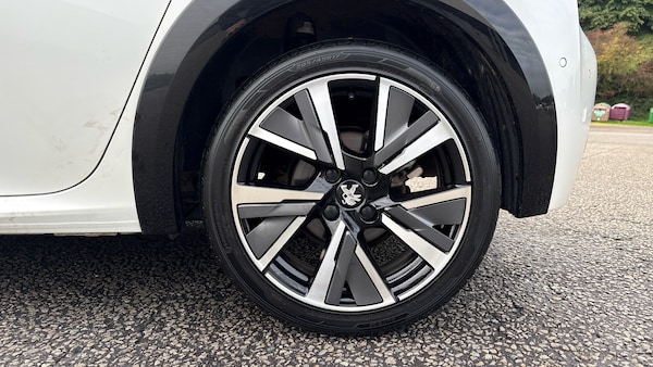 Used Peugeot 208 2022 for sale - 76263167: Photo 23