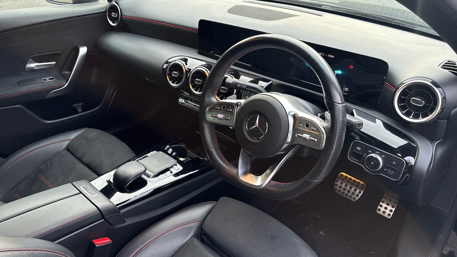 Used Mercedes-Benz A-Class 2019 for sale - 77046531: Photo 11