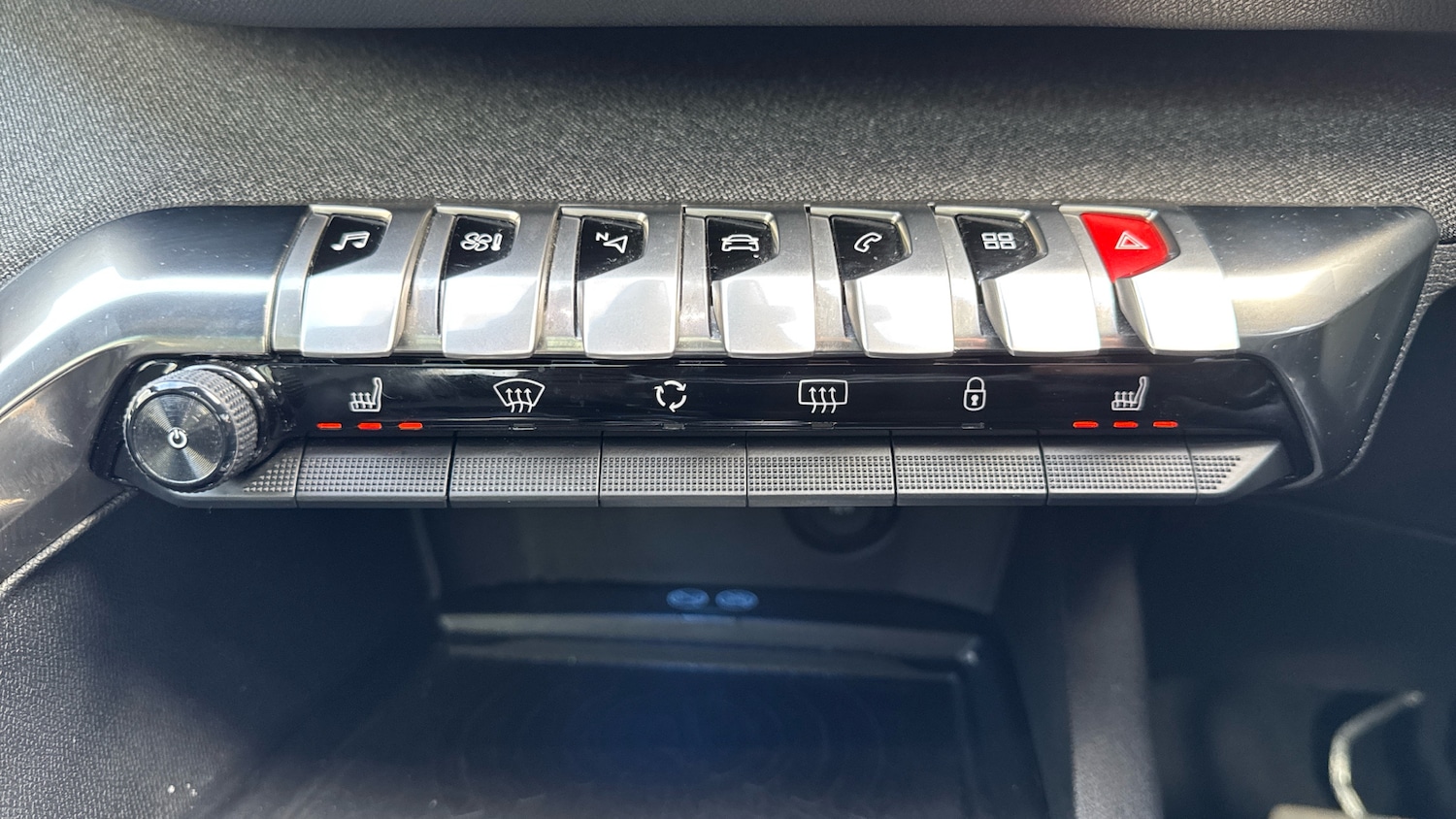 Used Peugeot 3008 2020 for sale - 77116429: Photo 26