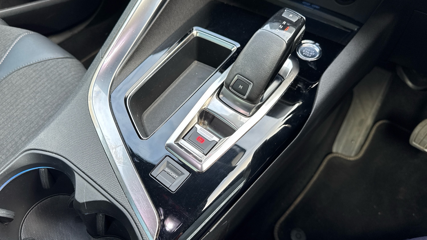 Used Peugeot 3008 2020 for sale - 77116429: Photo 27