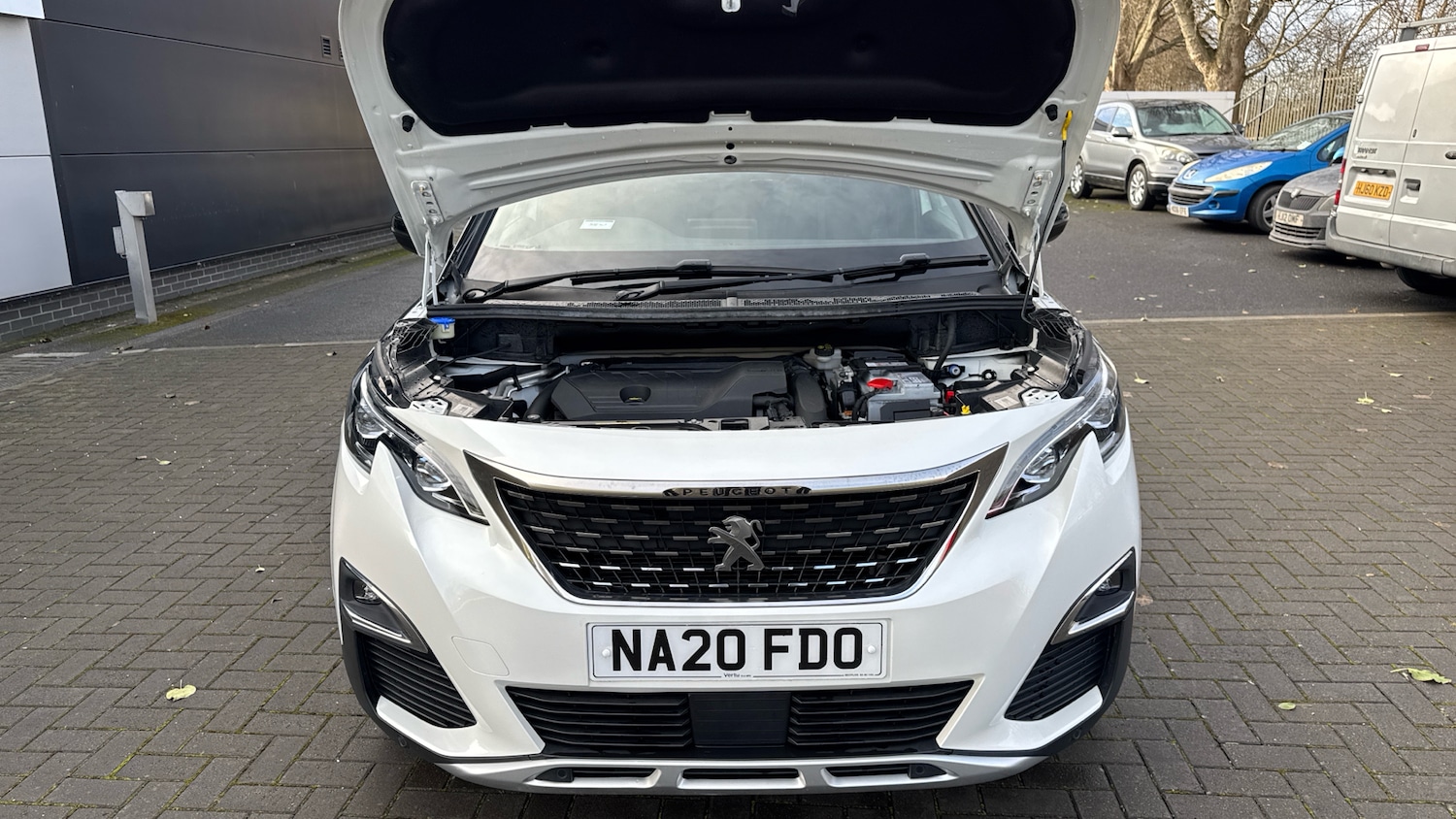 Used Peugeot 3008 2020 for sale - 77116429: Photo 8