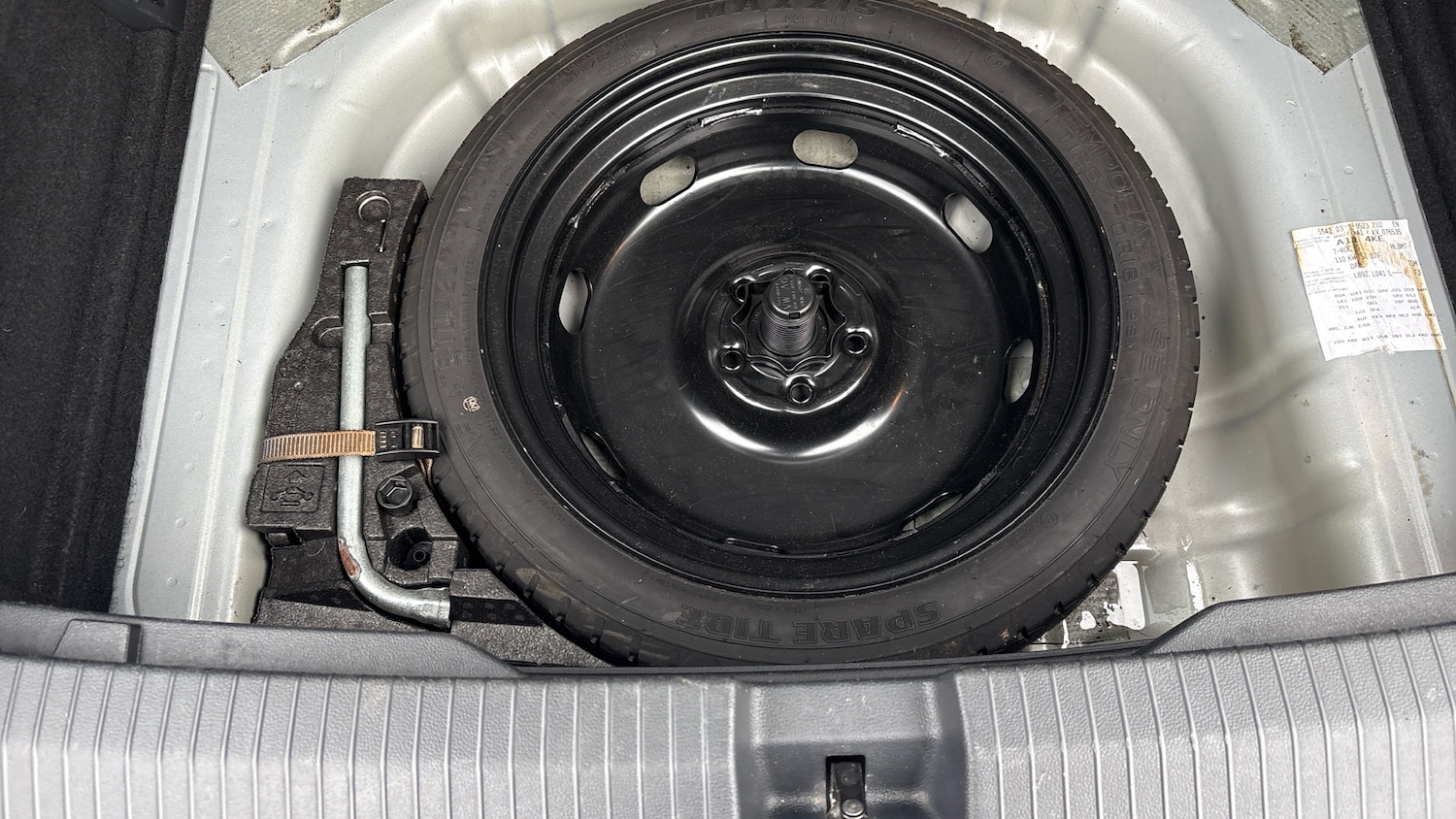 Used Volkswagen T-Roc 2019 for sale - 76881550: Photo 29