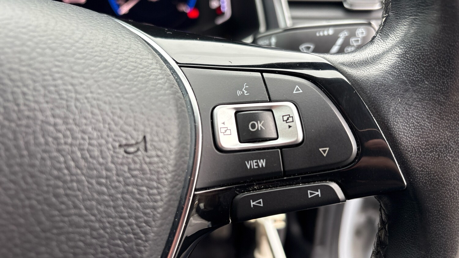 Used Volkswagen T-Roc 2019 for sale - 76881550: Photo 34