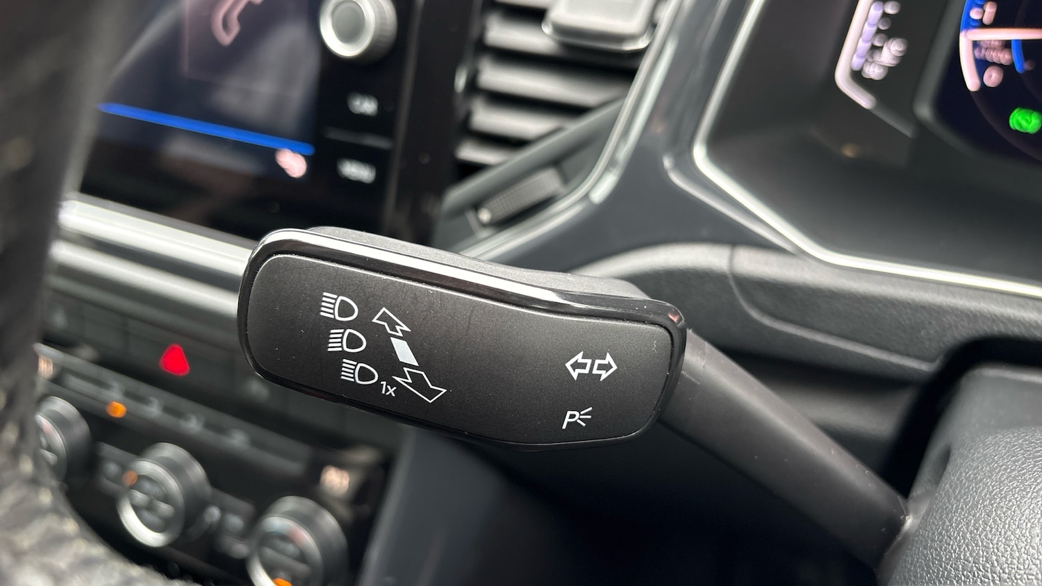 Used Volkswagen T-Roc 2019 for sale - 76881550: Photo 42