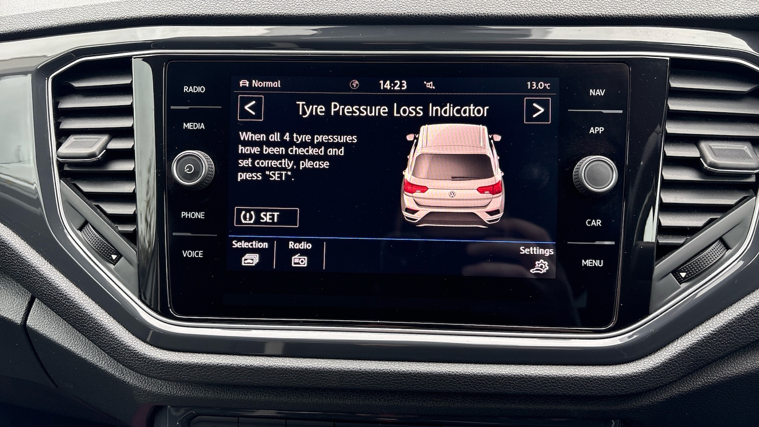 Used Volkswagen T-Roc 2019 for sale - 76881550: Photo 47