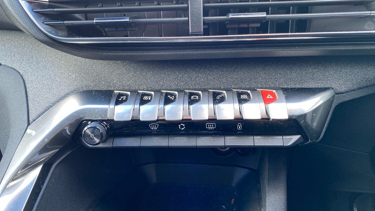 Used Peugeot 5008 2023 for sale - 77903794: Photo 34