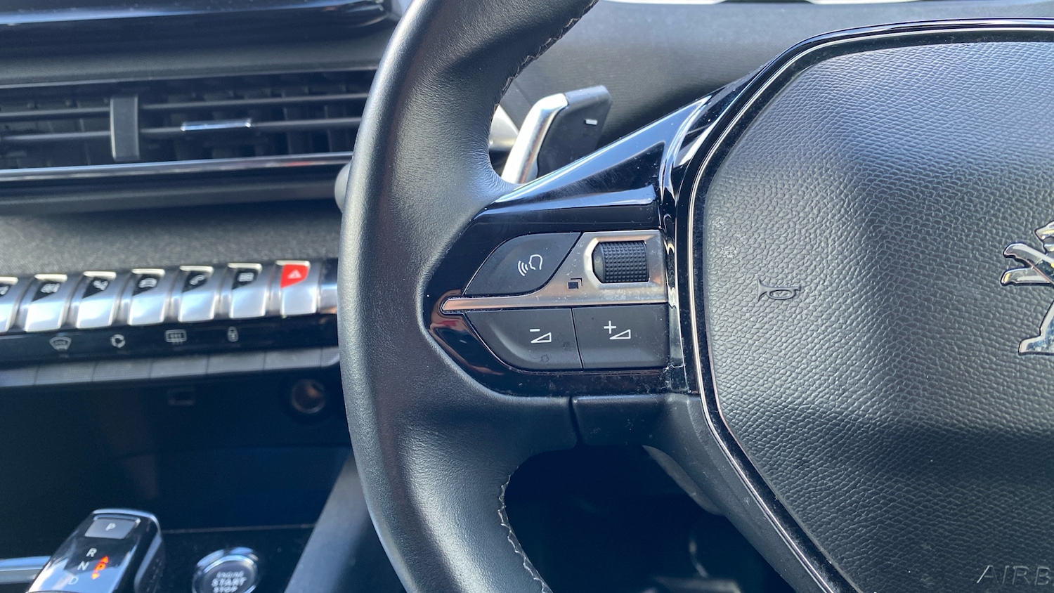 Used Peugeot 5008 2023 for sale - 77903794: Photo 35