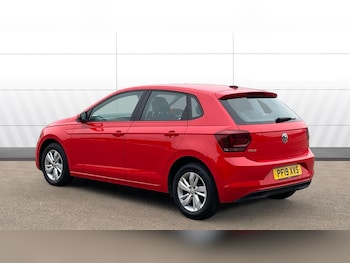 Used Volkswagen Polo 2019 for sale - 76302846: Photo 2