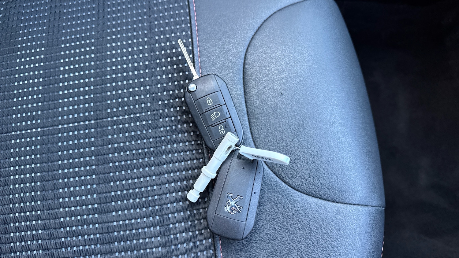 Used Peugeot 2008 2019 for sale - 77532590: Photo 20