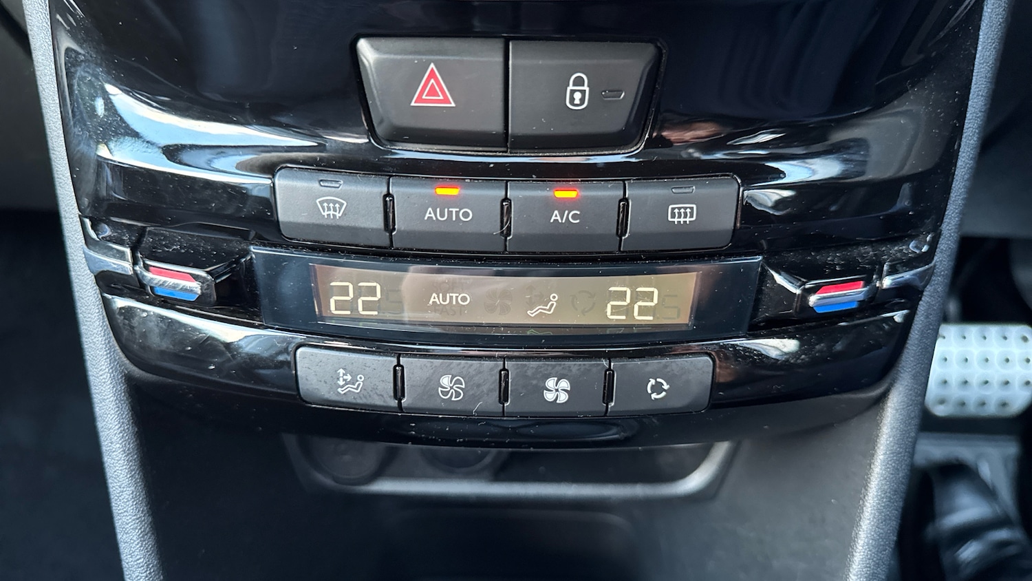 Used Peugeot 2008 2019 for sale - 77532590: Photo 25