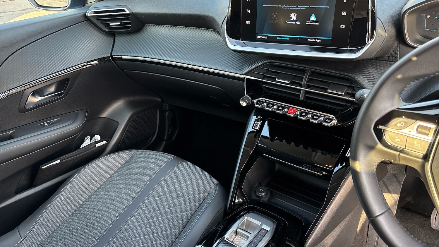 Used Peugeot 208 2023 for sale - 77035729: Photo 14