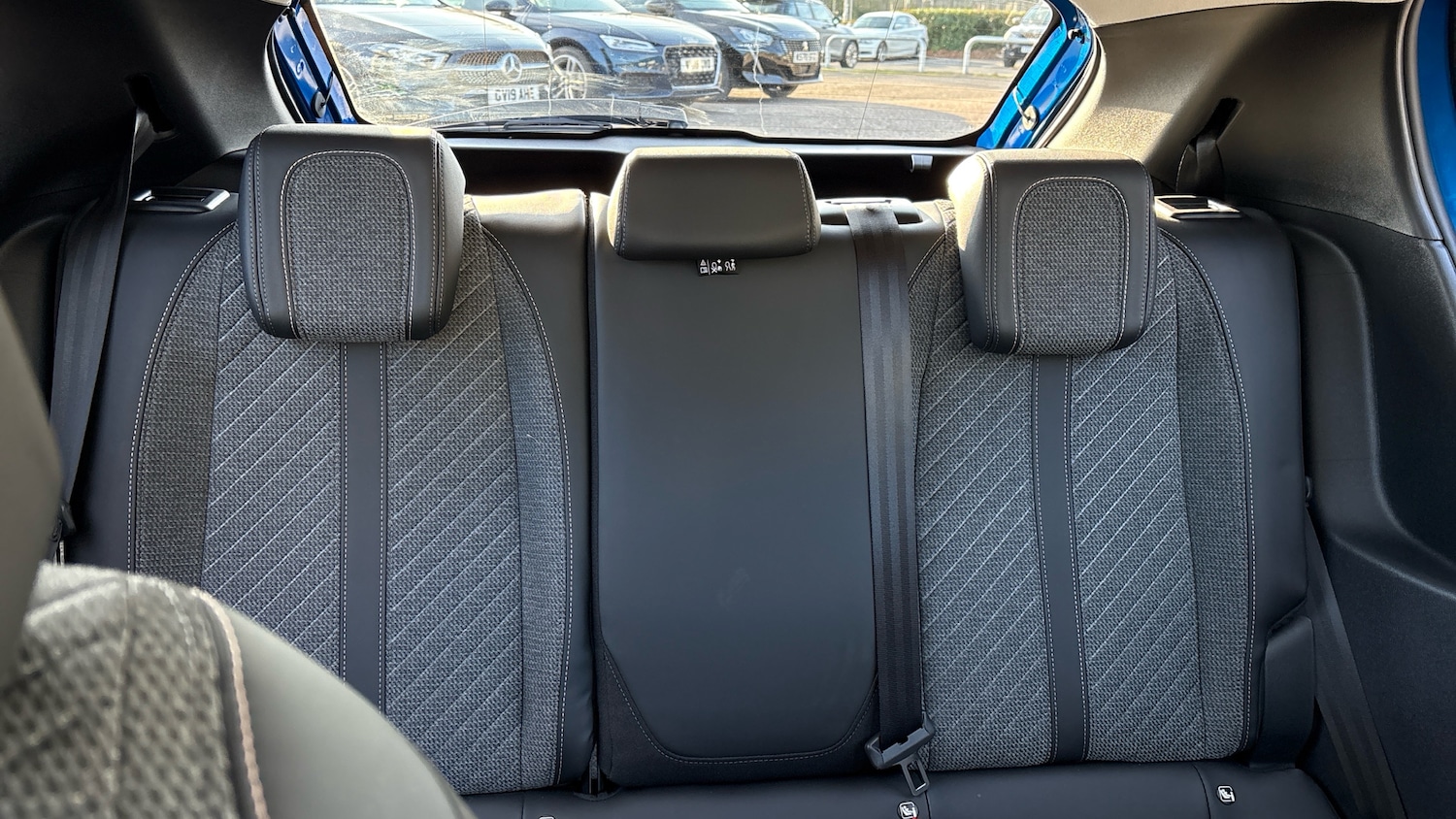 Used Peugeot 208 2023 for sale - 77035729: Photo 15