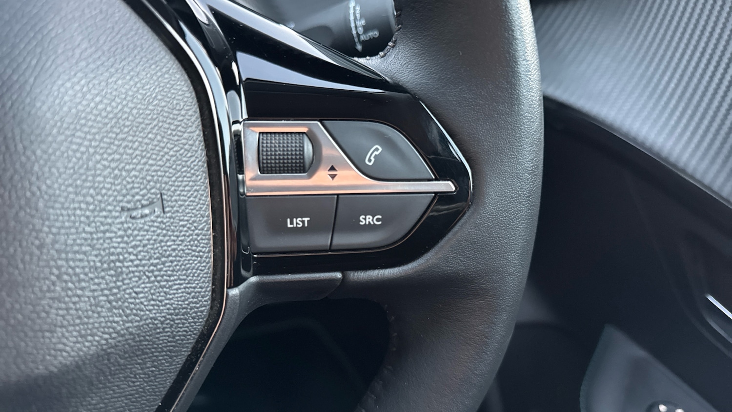 Used Peugeot 208 2023 for sale - 76948848: Photo 28