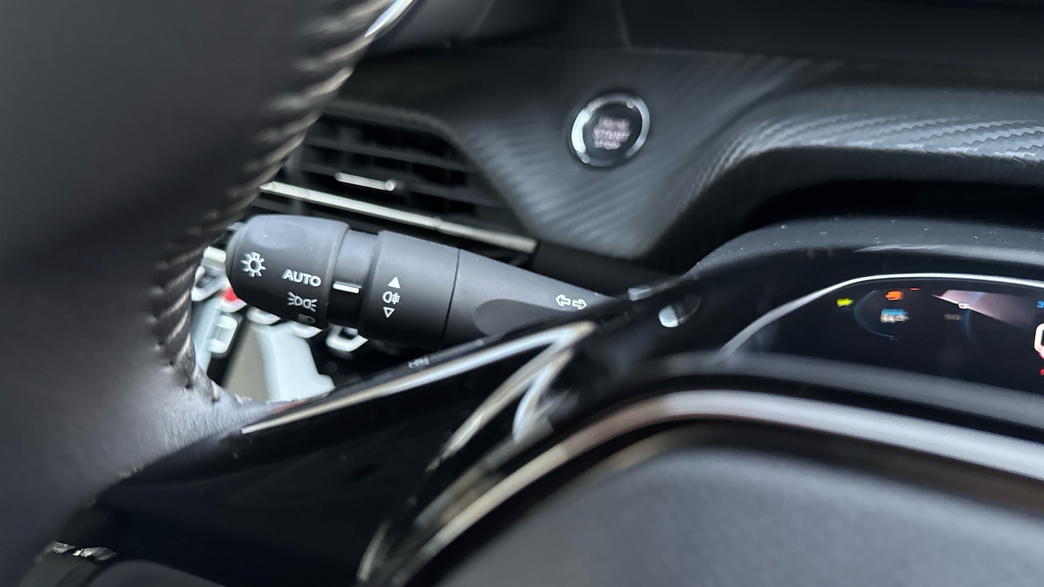 Used Peugeot 208 2023 for sale - 76948848: Photo 29