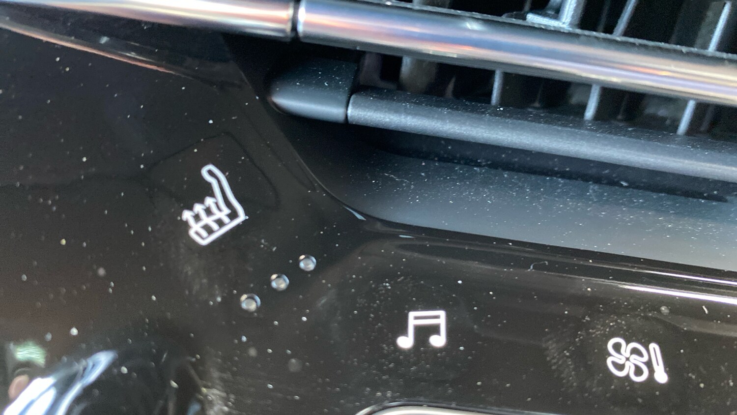 Used Peugeot 2008 2020 for sale - 76322391: Photo 59