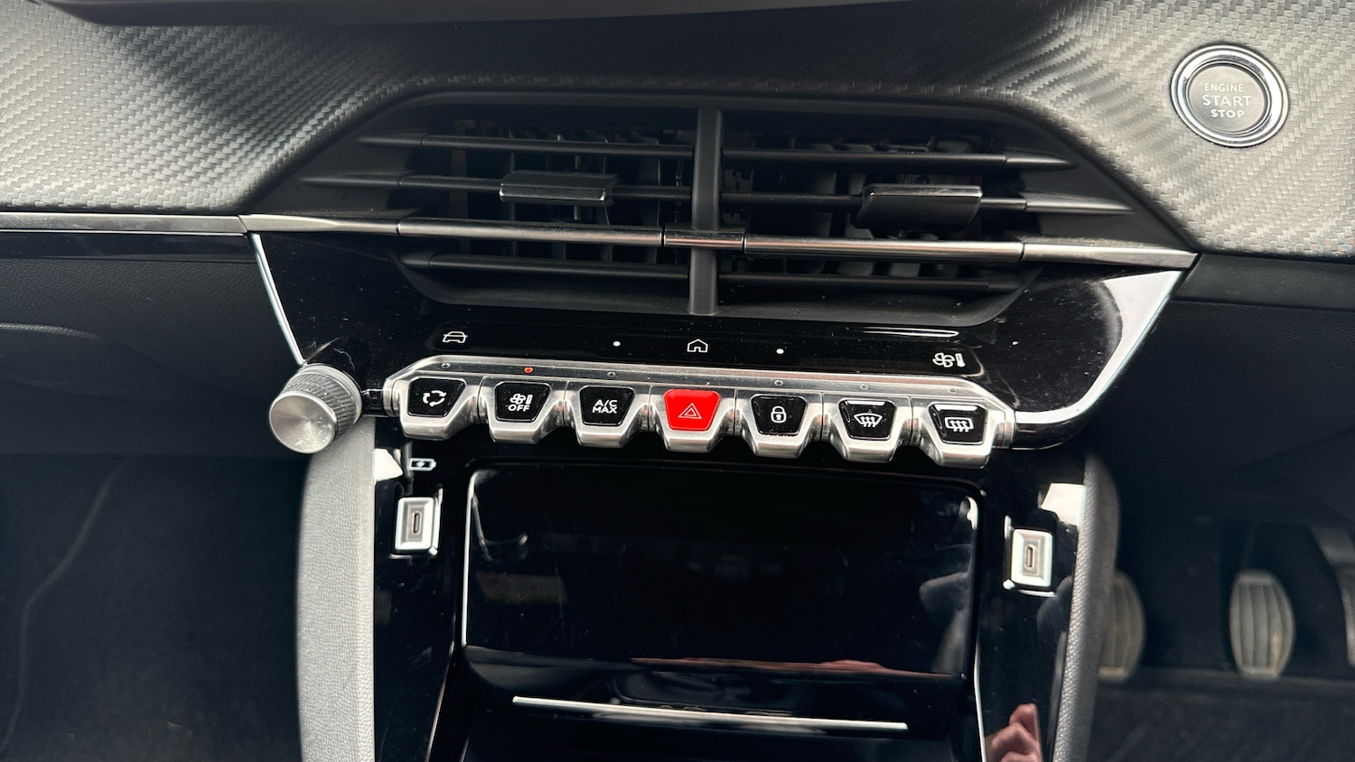 Used Peugeot 2008 2023 for sale - 77915376: Photo 26