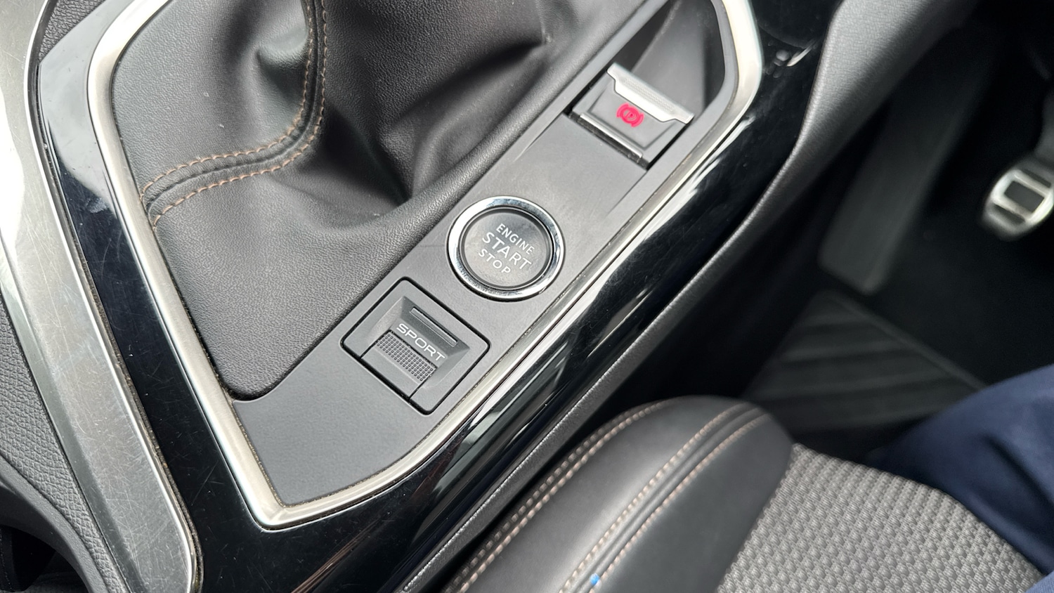 Used Peugeot 5008 2023 for sale - 76426236: Photo 31