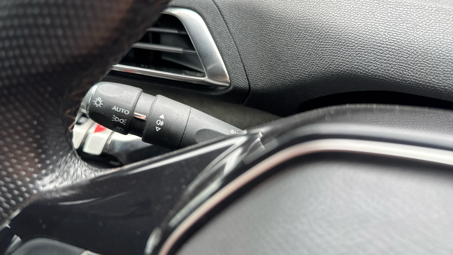 Used Peugeot 5008 2023 for sale - 76426236: Photo 34