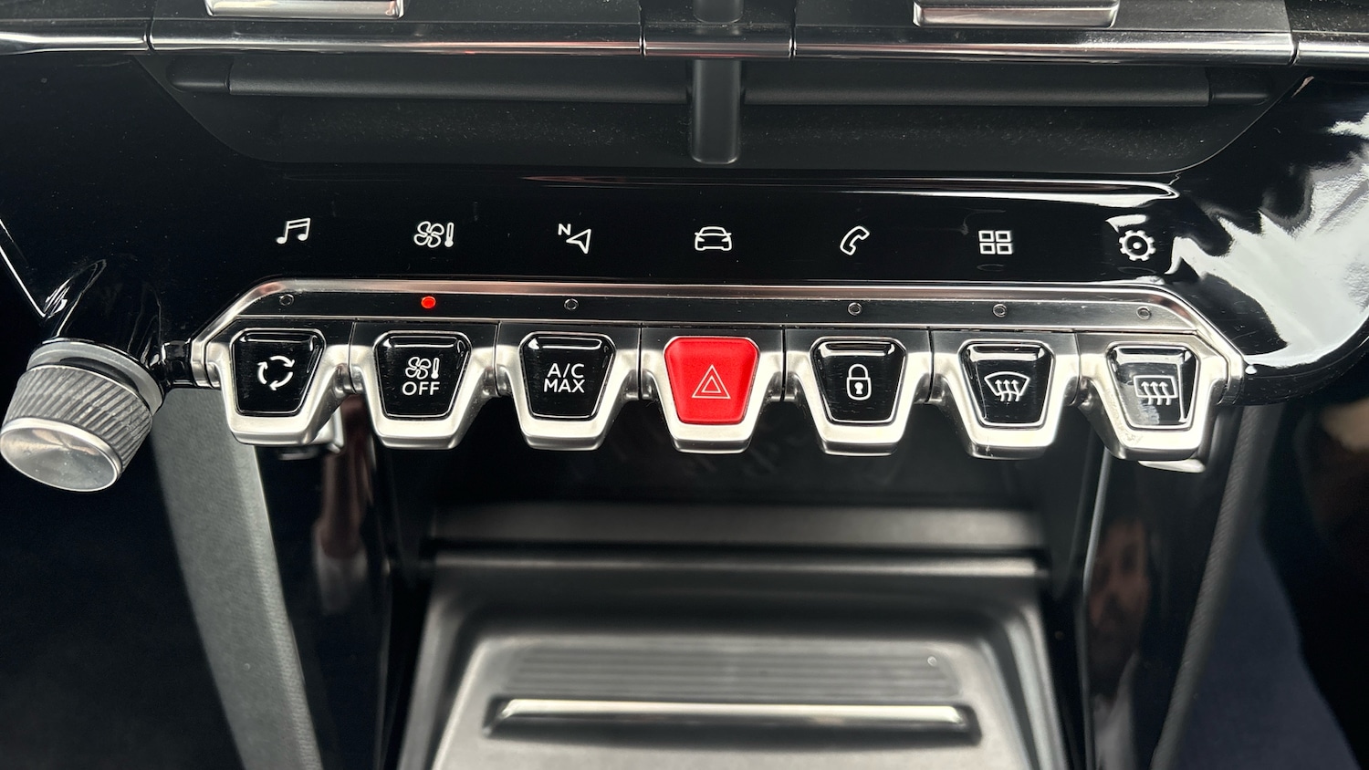 Used Peugeot 208 2020 for sale - 77128087: Photo 34