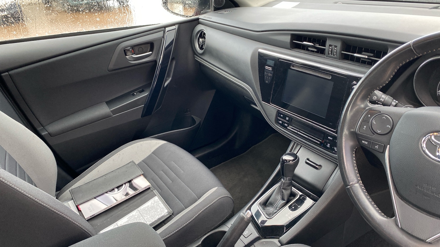 Used Toyota Auris 2018 for sale - 77245403: Photo 14