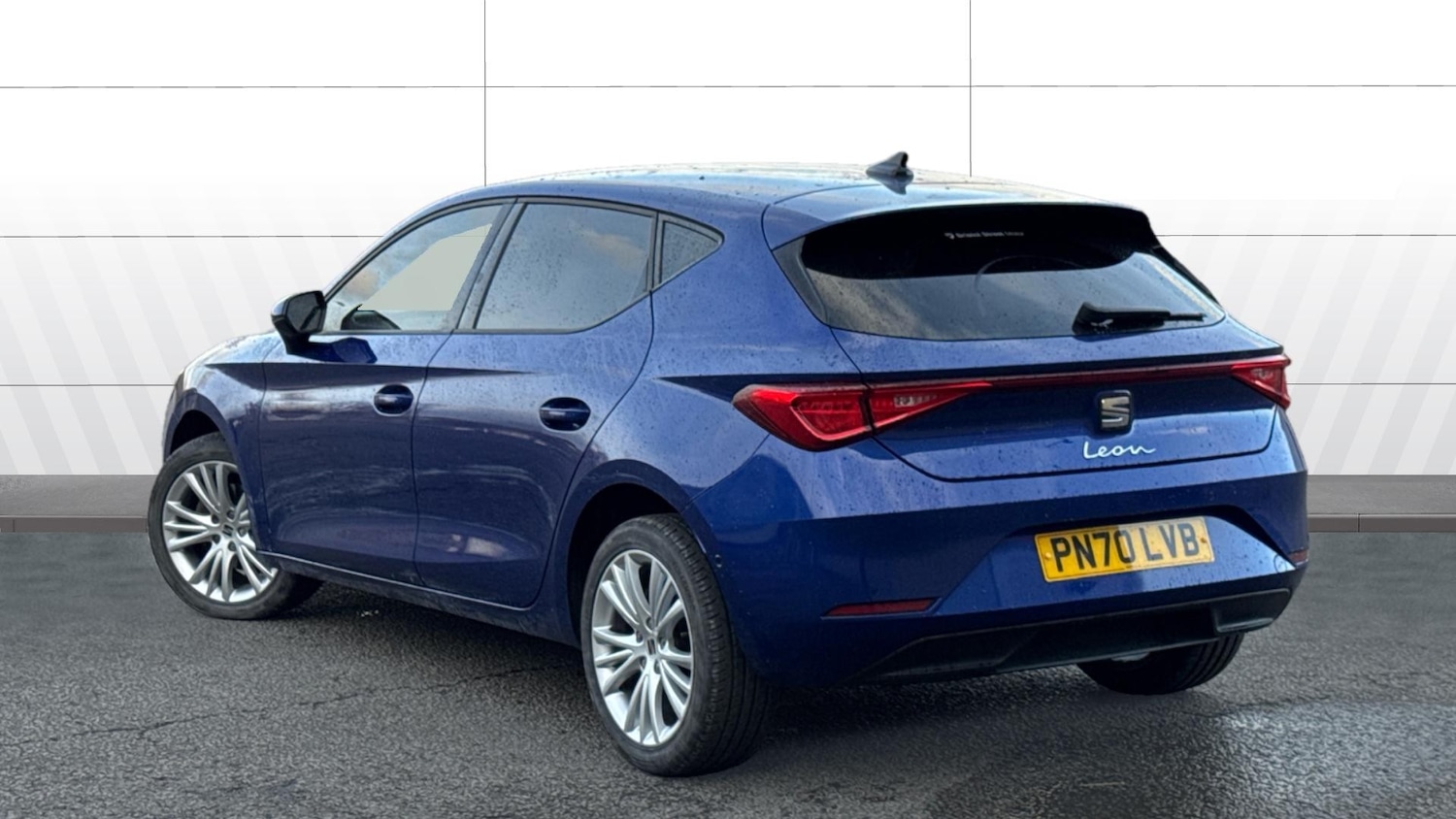 Used SEAT Leon 2020 for sale - 76777228: Photo 2
