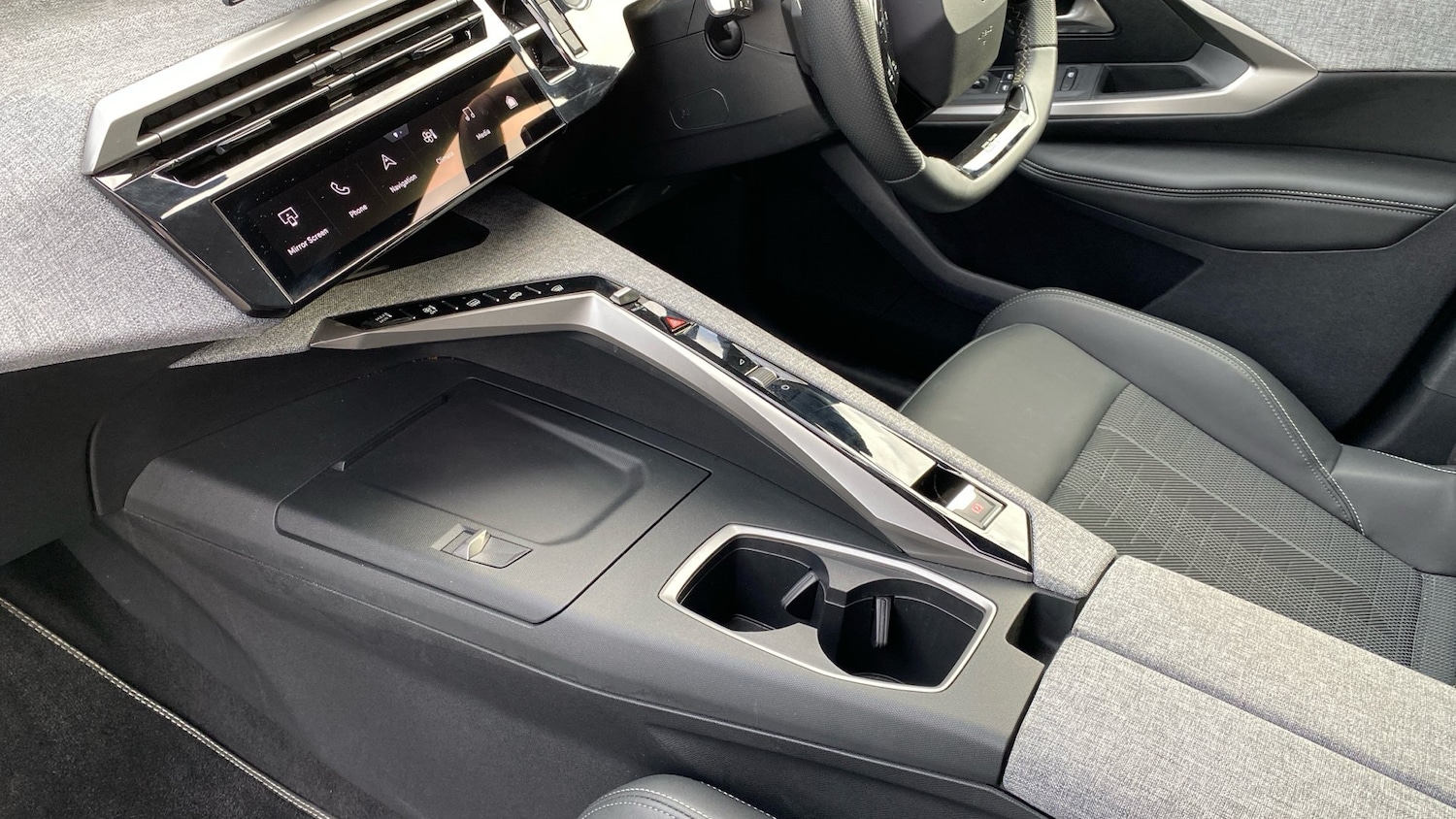 Used Peugeot 5008 2025 for sale - 76277071: Photo 13