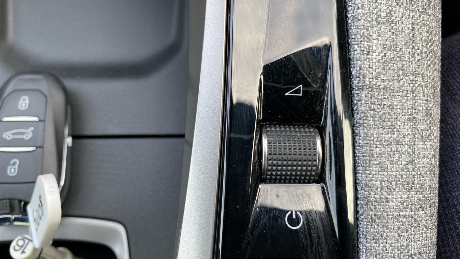 Used Peugeot 5008 2025 for sale - 76277071: Photo 80