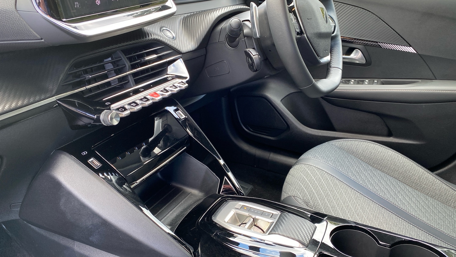 Used Peugeot 208 2025 for sale - 76366250: Photo 13