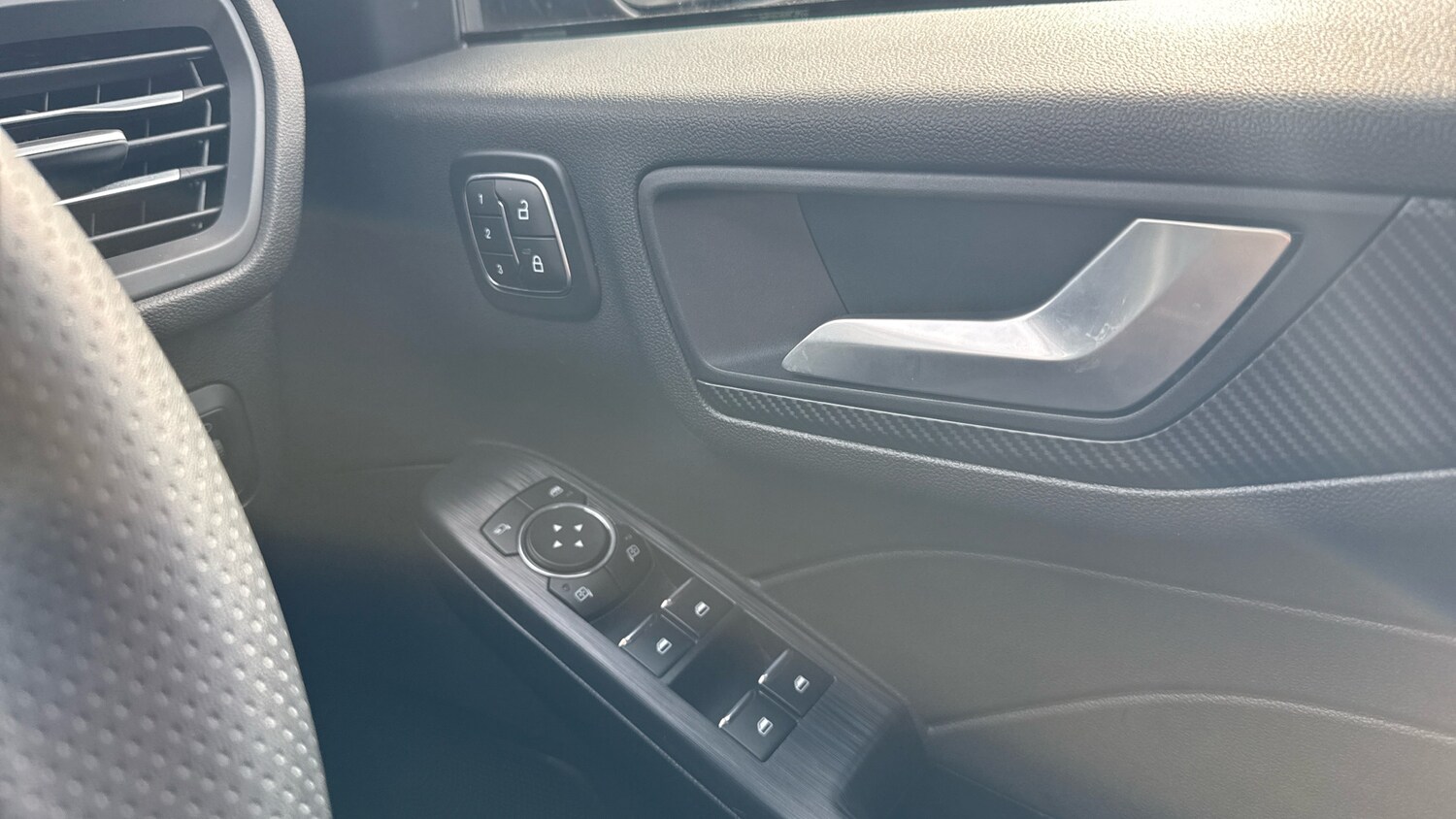 Used Ford Kuga 2025 for sale - 78161791: Photo 23