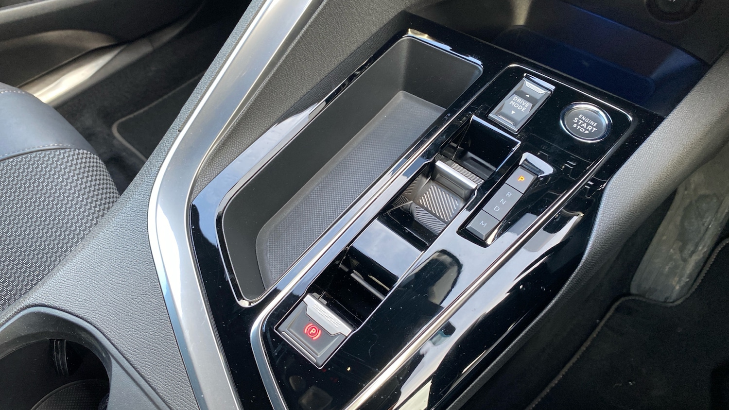 Used Peugeot 3008 2023 for sale - 77167686: Photo 13