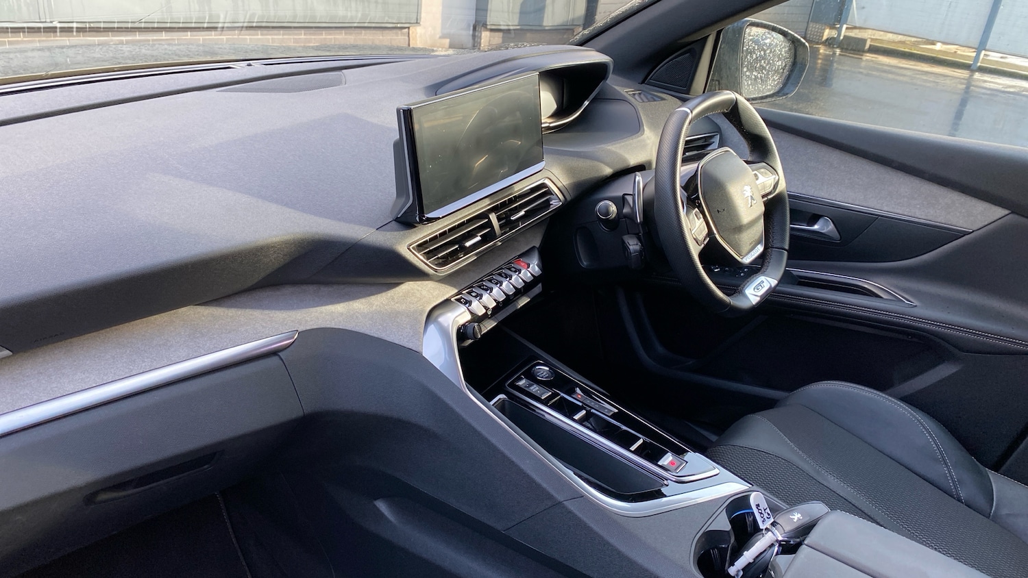 Used Peugeot 3008 2023 for sale - 77167686: Photo 9