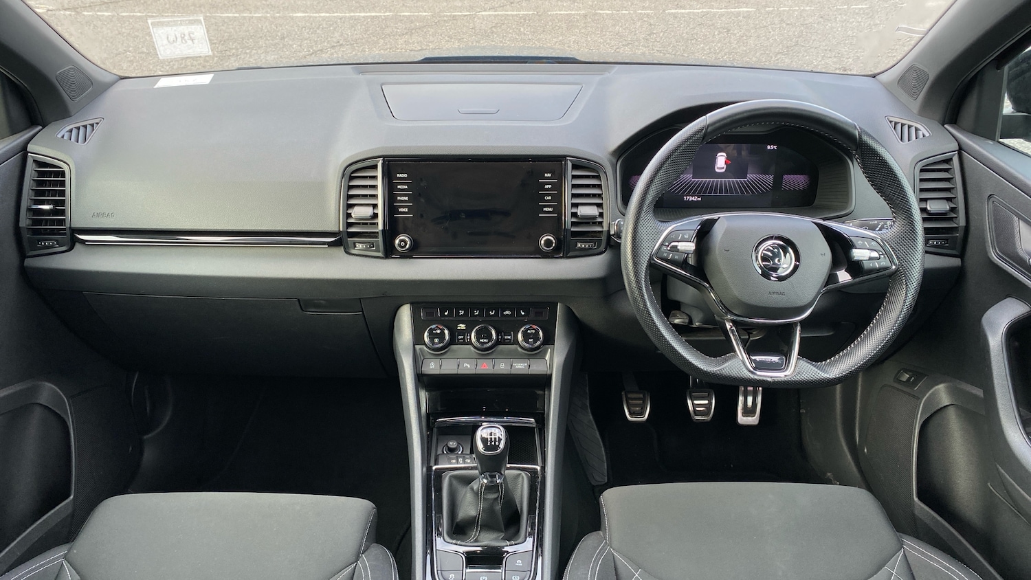 Used Skoda Karoq 2023 for sale - 77403763: Photo 10