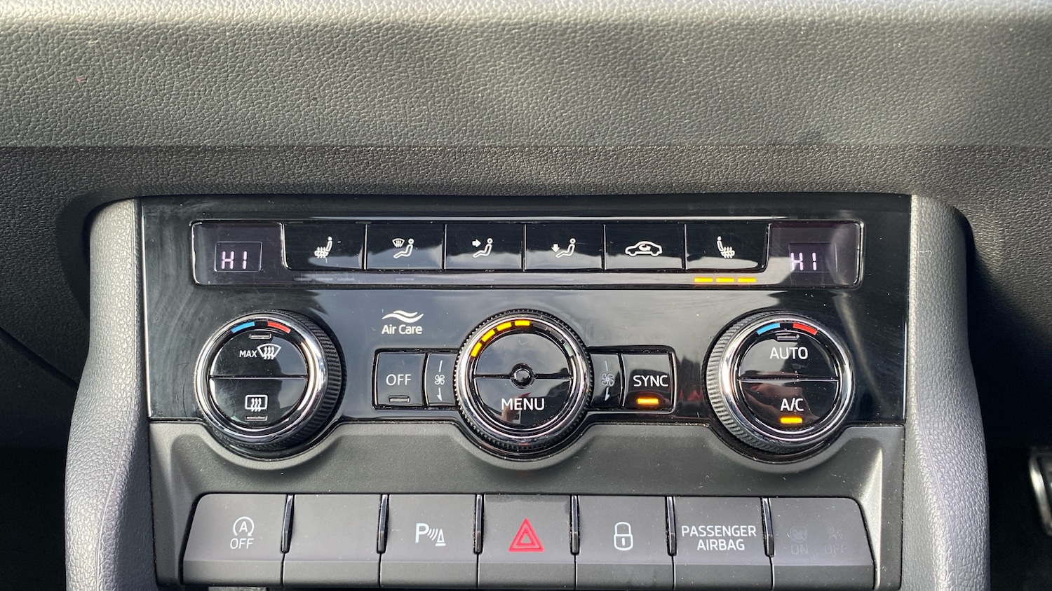 Used Skoda Karoq 2023 for sale - 77403763: Photo 36