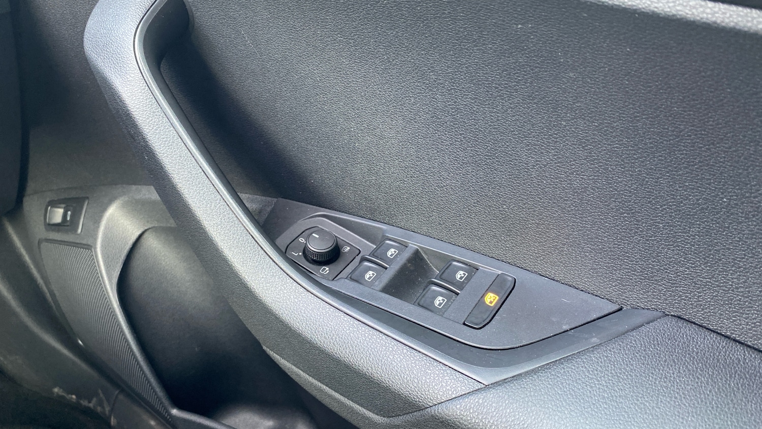 Used Skoda Karoq 2023 for sale - 77403763: Photo 41