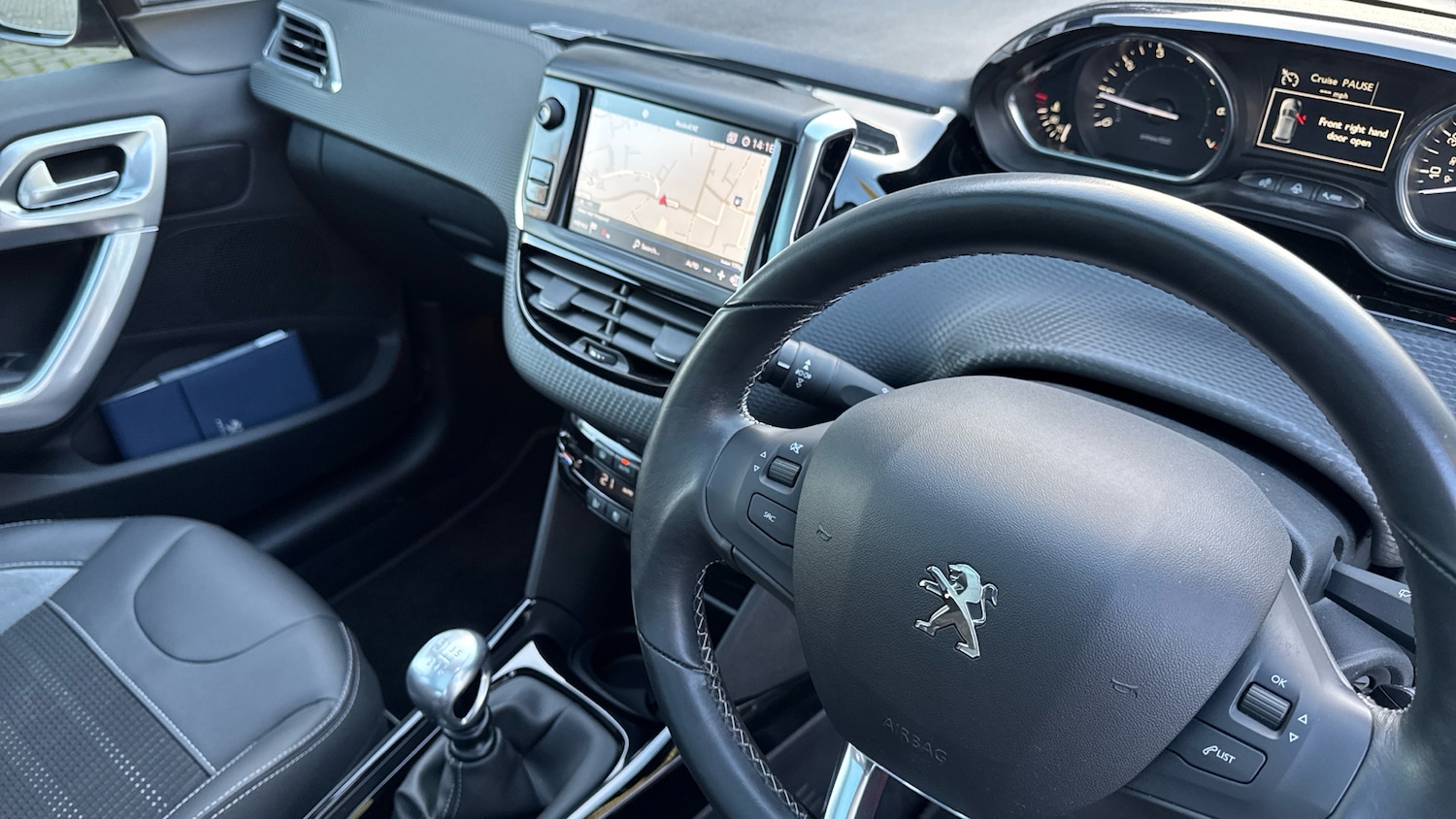 Used Peugeot 2008 2019 for sale - 76894352: Photo 14