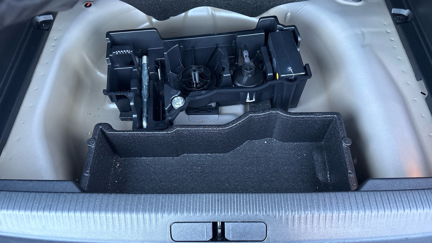 Used Peugeot 2008 2024 for sale - 77222843: Photo 21