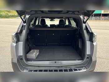 Used Peugeot 5008 2021 for sale - 78482854: Photo