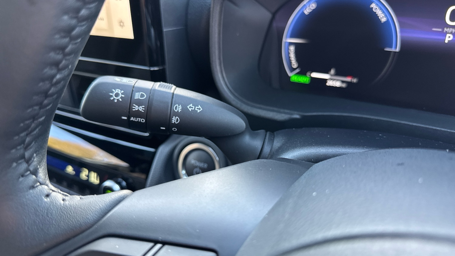 Used Toyota Yaris Cross 2025 for sale - 76795039: Photo 30