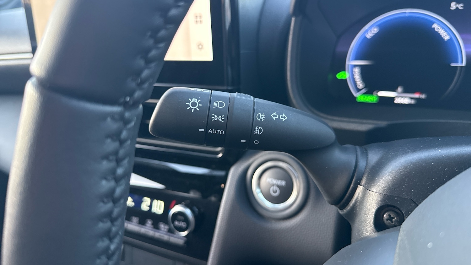 Used Toyota Yaris Cross 2025 for sale - 76795039: Photo 41