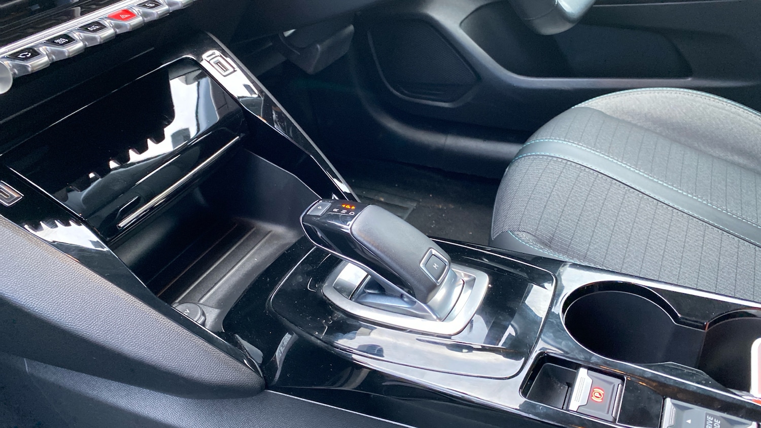 Used Peugeot 208 2020 for sale - 77431079: Photo 13