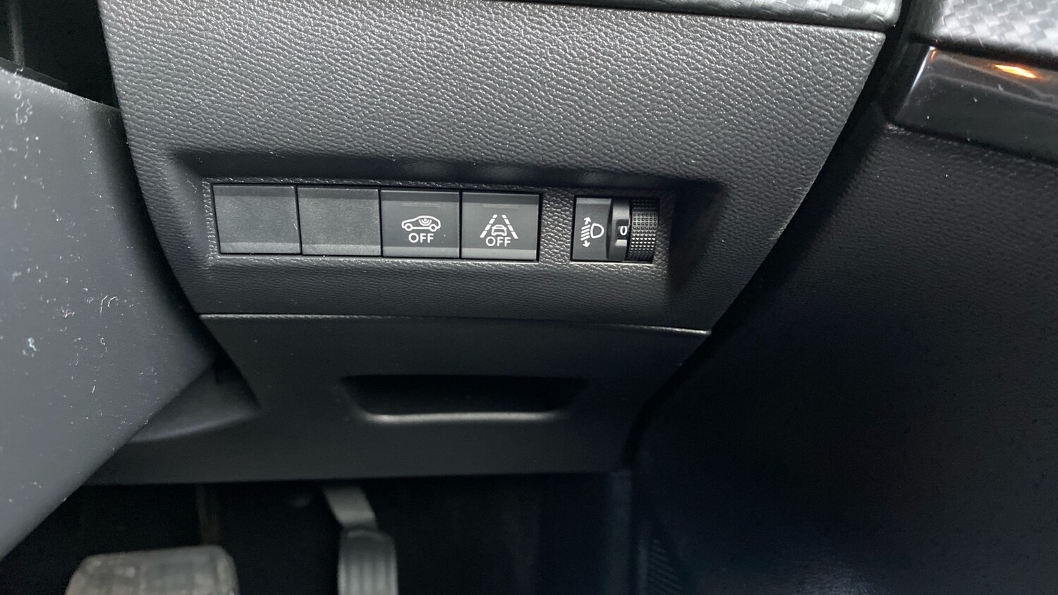 Used Peugeot 208 2020 for sale - 77431079: Photo 42