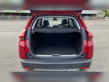 Used Peugeot 2008 2017 for sale - 78510684: Photo