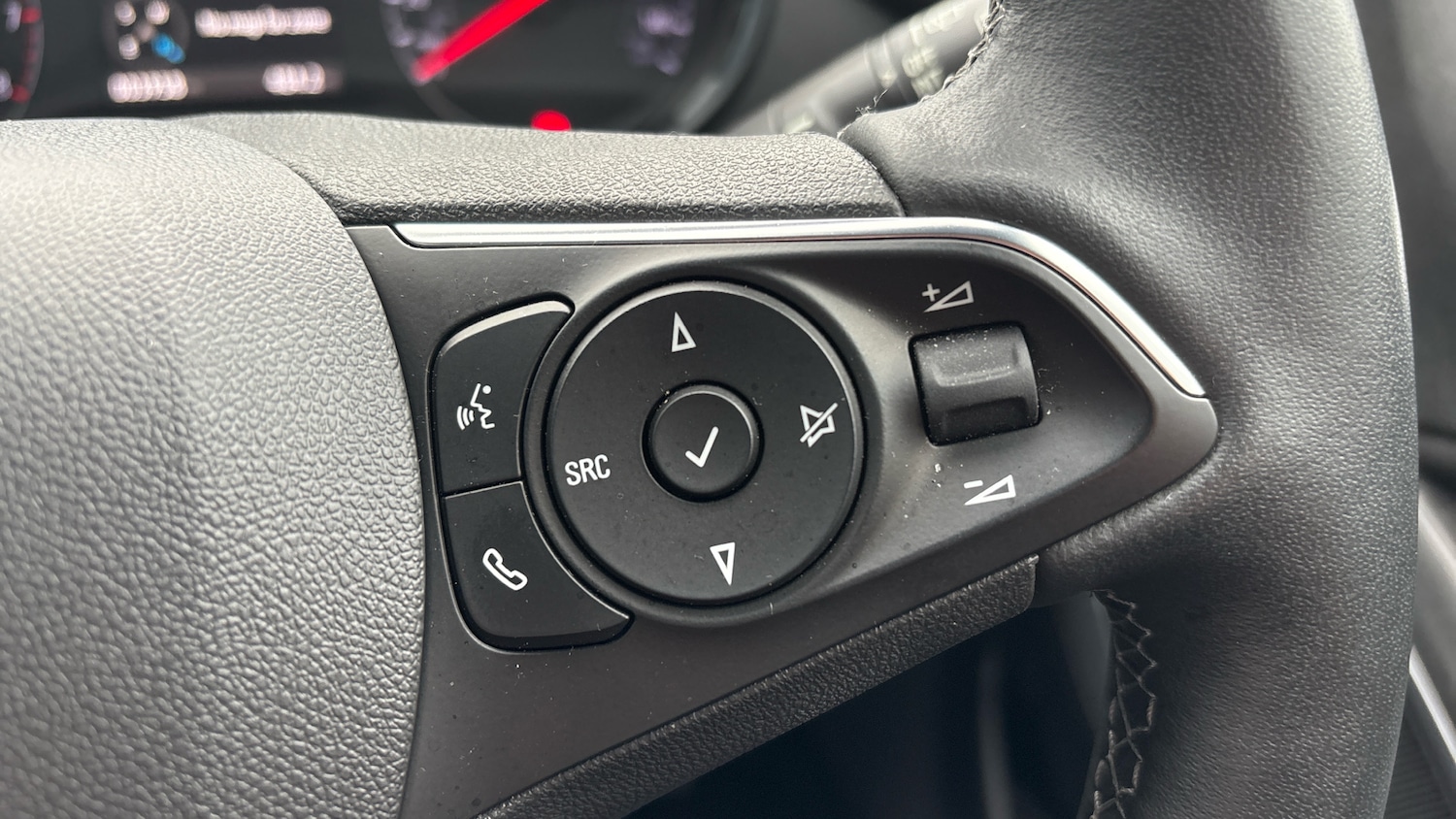 Used Vauxhall Crossland 2022 for sale - 77222844: Photo 25