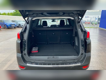 Used Peugeot 5008 2022 for sale - 78482853: Photo