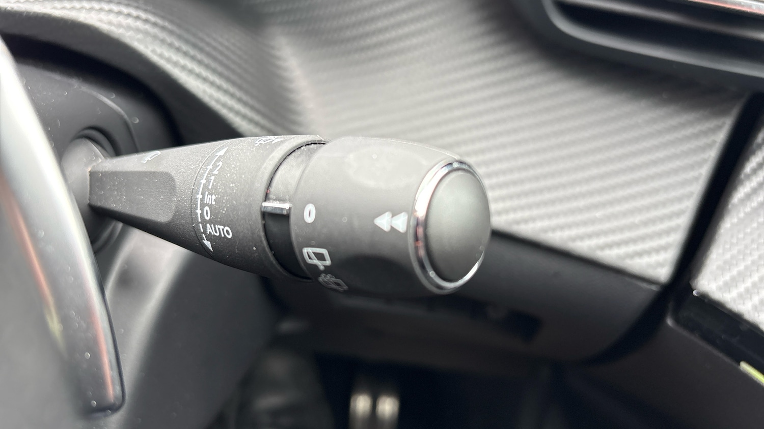 Used Peugeot 2008 2024 for sale - 77953850: Photo 43