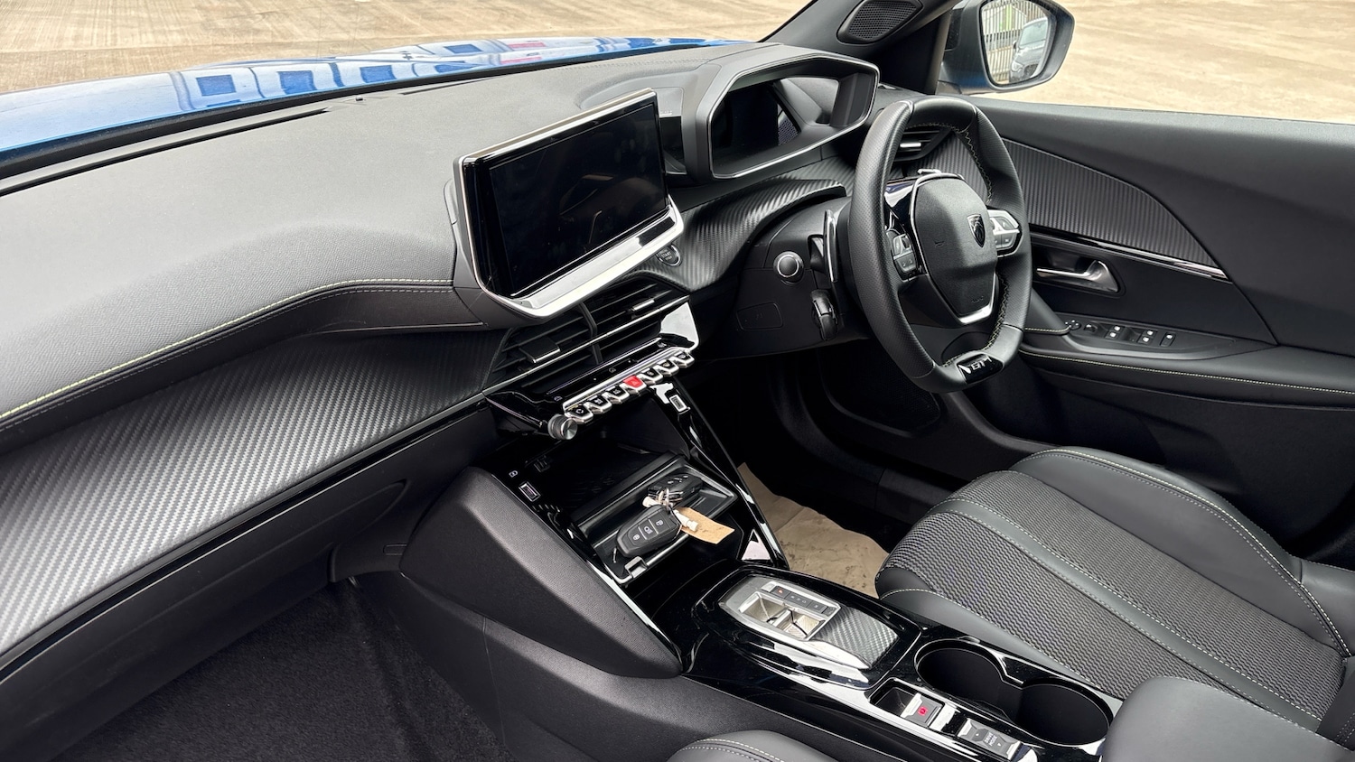 Used Peugeot 2008 2024 for sale - 77953850: Photo 9