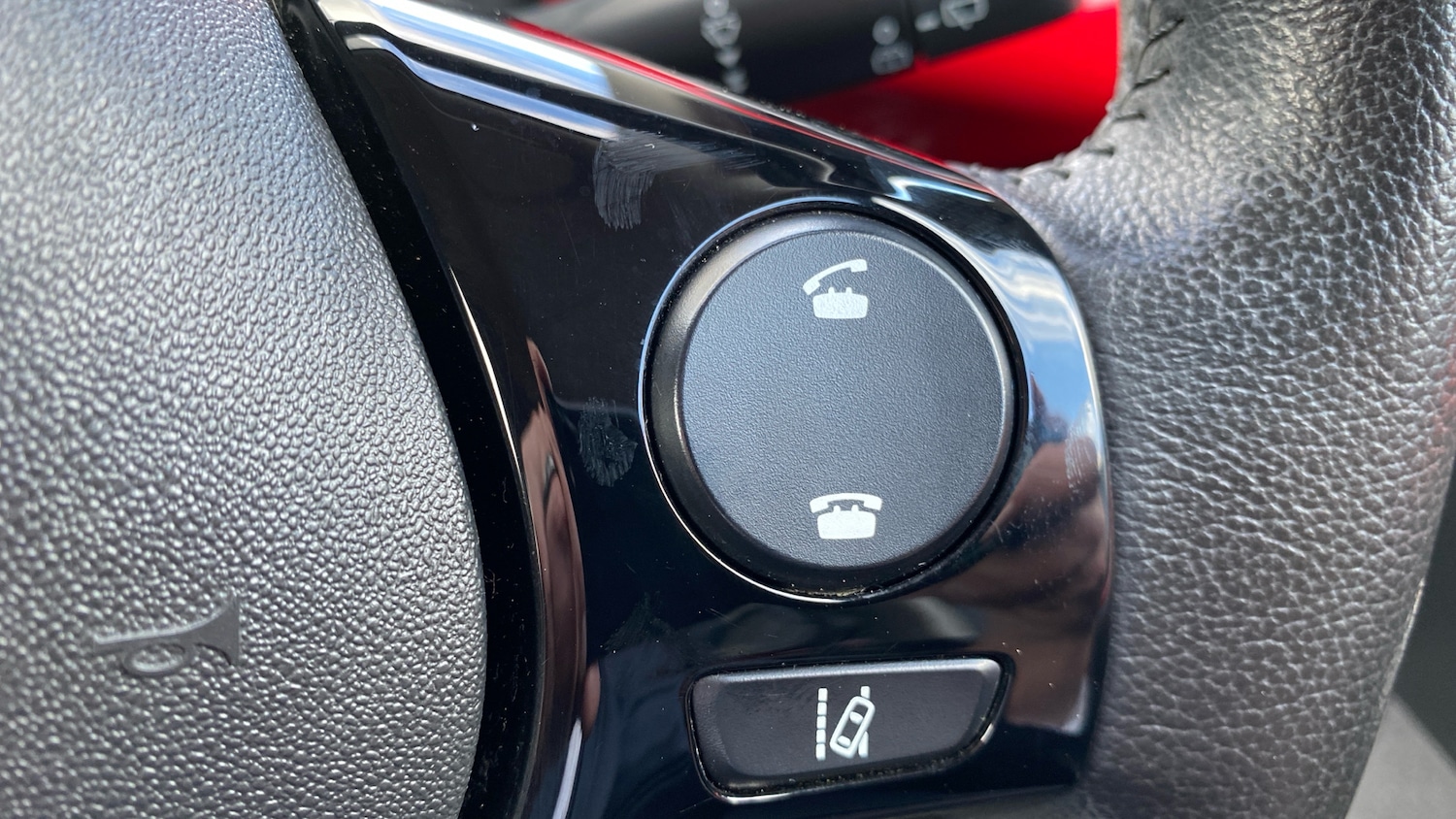 Used Peugeot 108 2017 for sale - 77735467: Photo 49